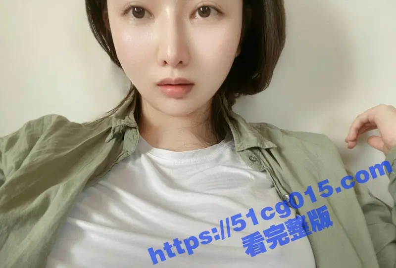 顶级身材露脸反差婊!OF极品九头身超S型御姐Rikak 蜂腰巨乳马甲线啪啪 这个可以撸一发! 图1