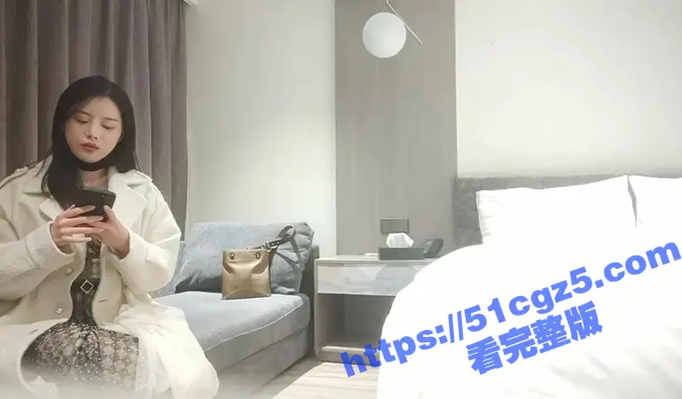利哥探花 酒店约炮极品女神 170CM长腿大奶妹子被操到神志不清浪叫连连 图1
