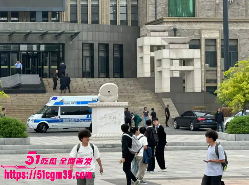 沈阳工业大学惊天命案 毕业8年老校友 母校图书馆持刀抹脖副院长 程度恶劣被全网封禁! 图3