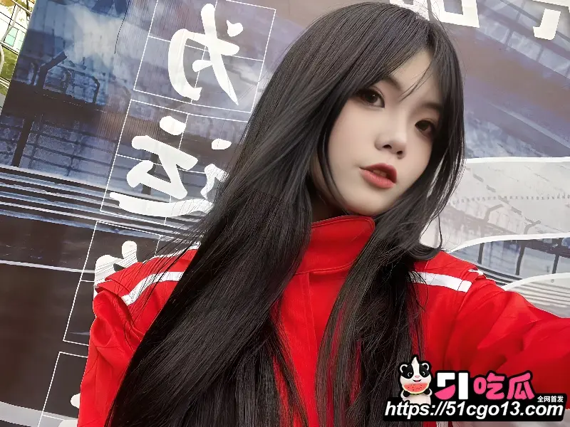 大奶学生妹酒店性爱自拍 全裸跪舔肉棒骚到没边 骑乘后入打桩被操到失神 图2