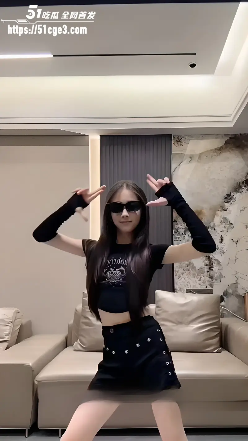 越南鼓卡点舞 小恶魔惩罚寸止挑战视频爆火 手分钟动起来 兄弟们直接看硬! 图6