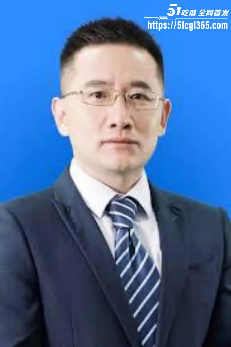 湖南省人民医院副院长 祖雄兵 与眼科主任 曾琦 婚内双双出轨 大搞权色交易 家中偷欢视频被曝光! 图5