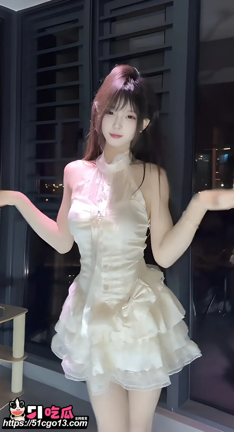 抖音团播网红 苏苏 私密视频 私下露奶自拍讨好金主 这反差谁顶得住? 图4