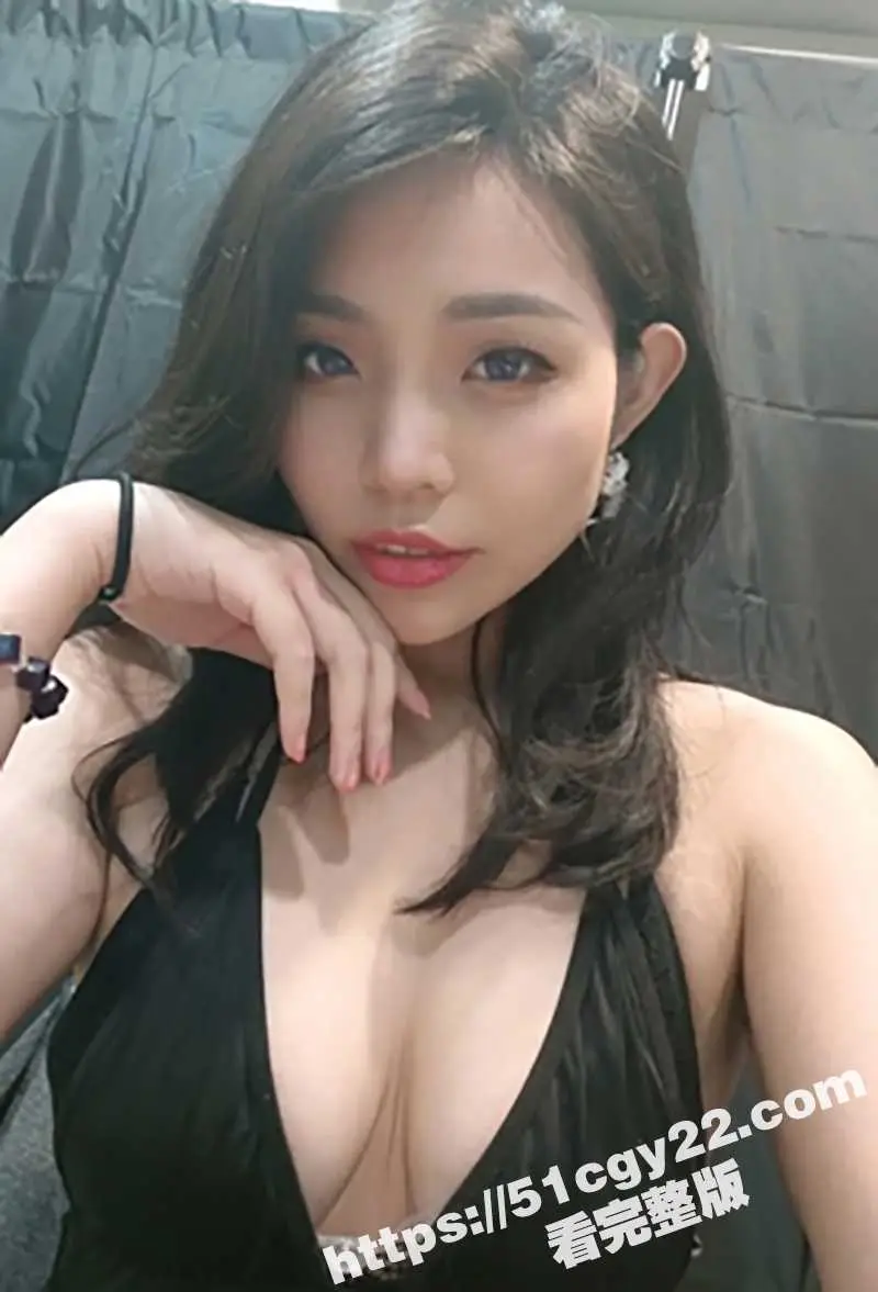台湾性爱博士 袁非 分享轻功性爱技法 如何用手让爱侣到达高潮 现场撩的女主持淫穴湿透 ! 图4