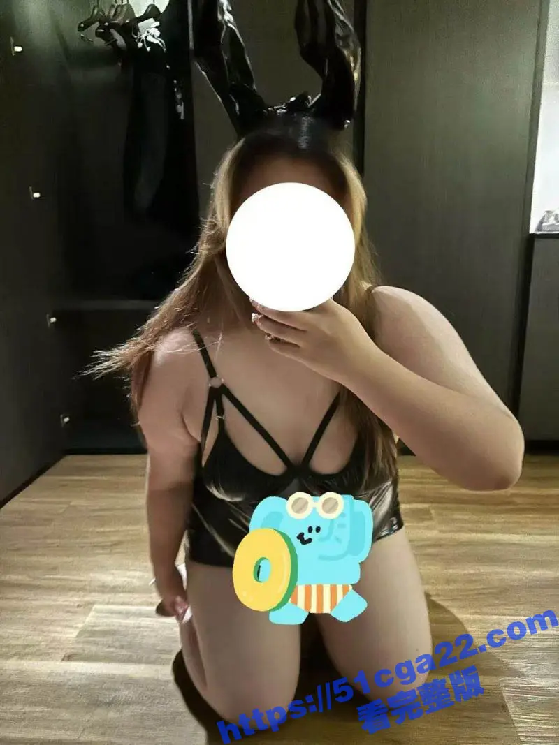 重庆女m石家庄大学生600可玩！BBW身材尽显骚浪本性 露脸做爱视频淫态炸裂！ 图7