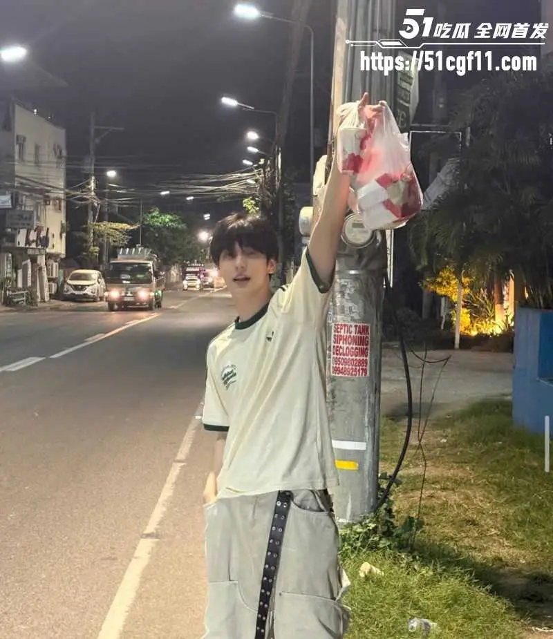 韩国TXT团员 崔秀彬 被曝出轨同性恋 脚踏多船私生活混乱 连队友都不放过! 图8