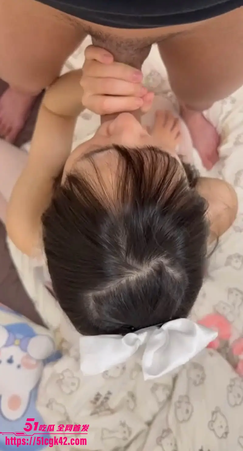 高颜值清纯学妹 徐思洁 约炮视频流出 三点粉嫩勾魂夺魄 做爱时为寻求刺激找人语音通话 简直骚到没边！ 图4