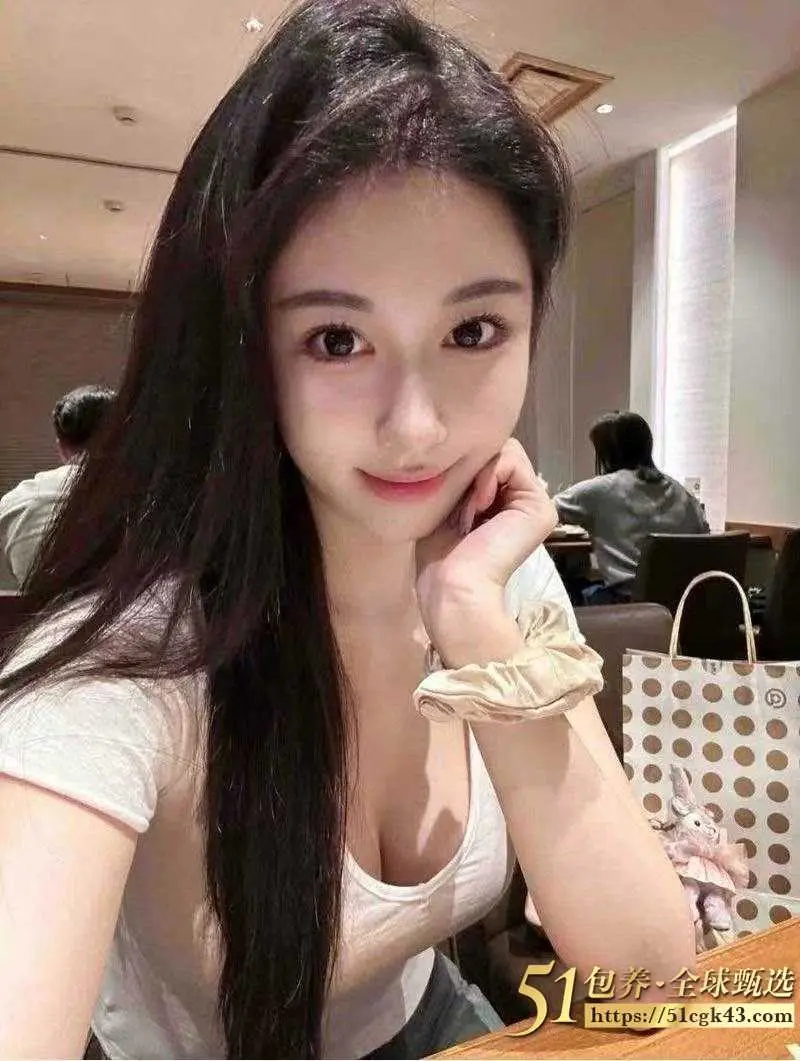 51包养 高端外围 | W1GZ091902 广州 网红博主 维秘身材 脱俗清丽 质量保真 假一罚十 图1
