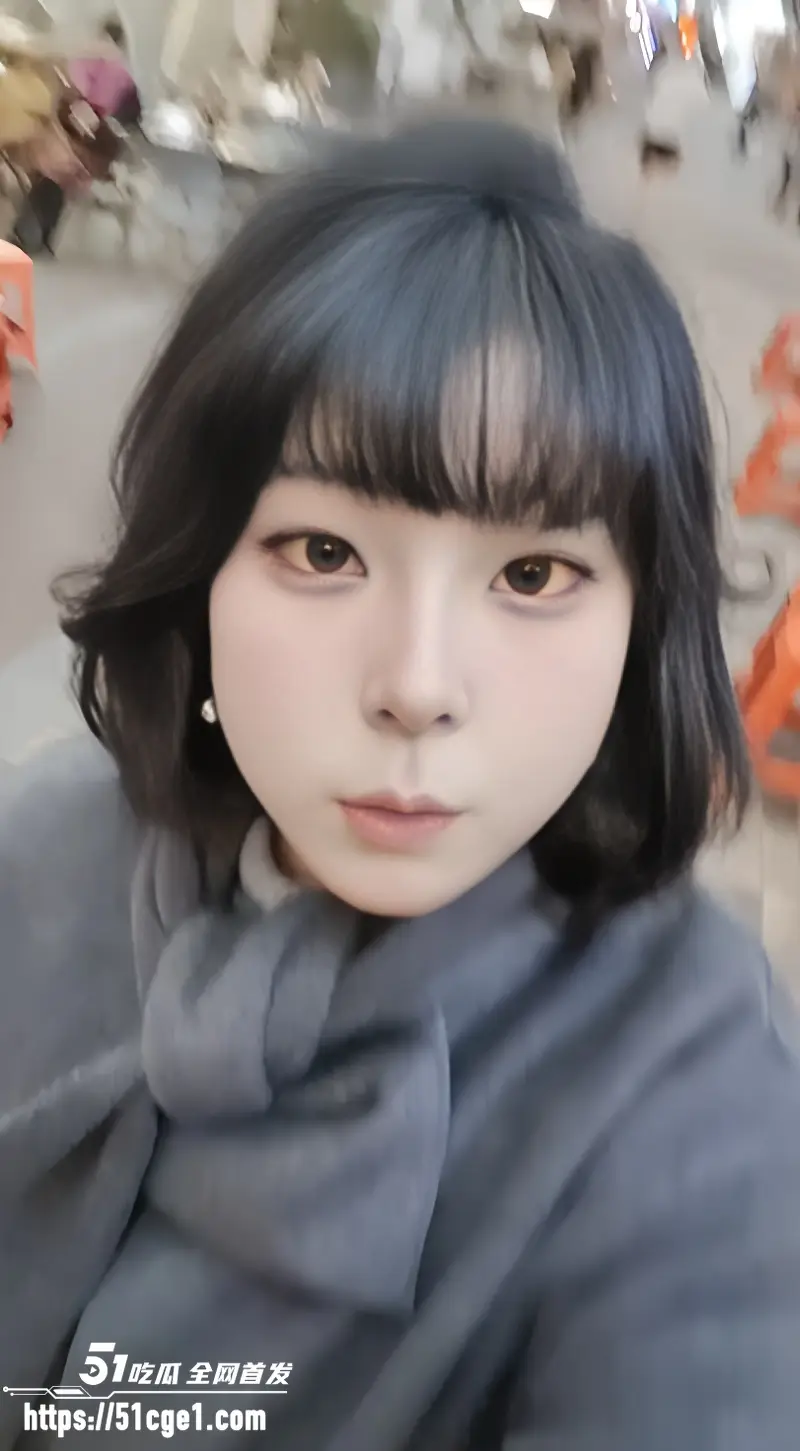 微胖嫩妹 性爱私拍 肉感酮体与肥美嫩穴被大佬无套开发 口舌承精骚浪至极! 图3