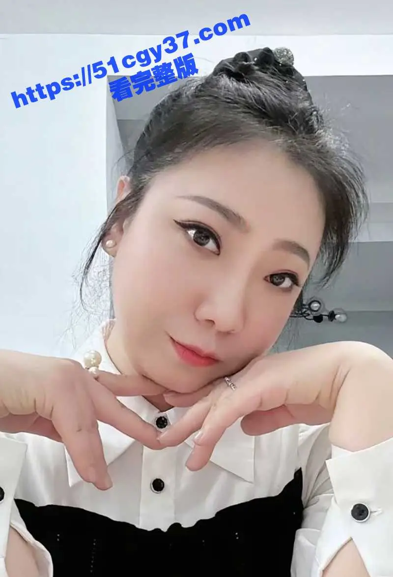 长春吉大一院护士不雅视频疯传 丰满大奶妹全裸自慰疯狂喷水 肥臀被打桩猛干! 图1