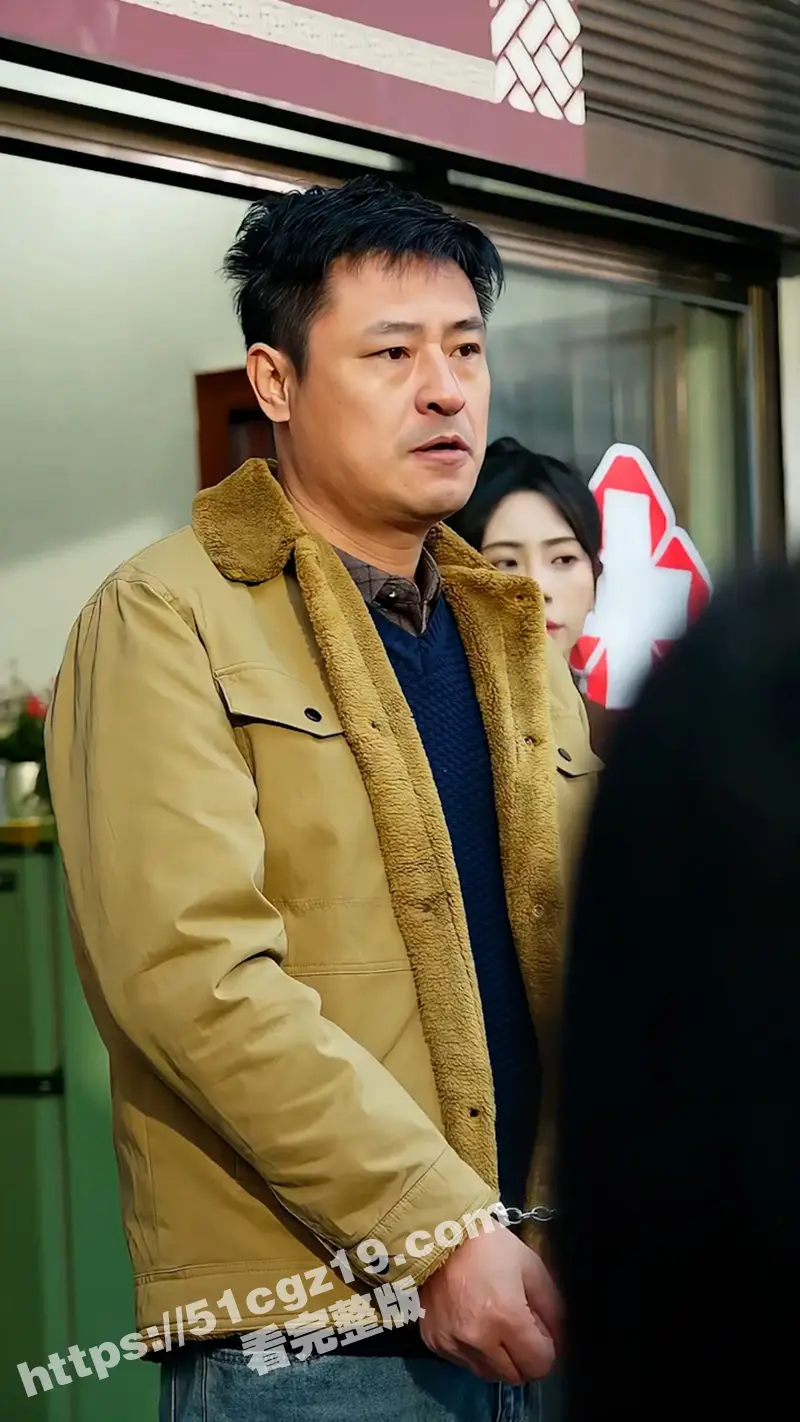 每日短剧《神医的救赎》中医大叔竟把肺癌解决了 千亿女总裁直呼我要嫁给他! 图4