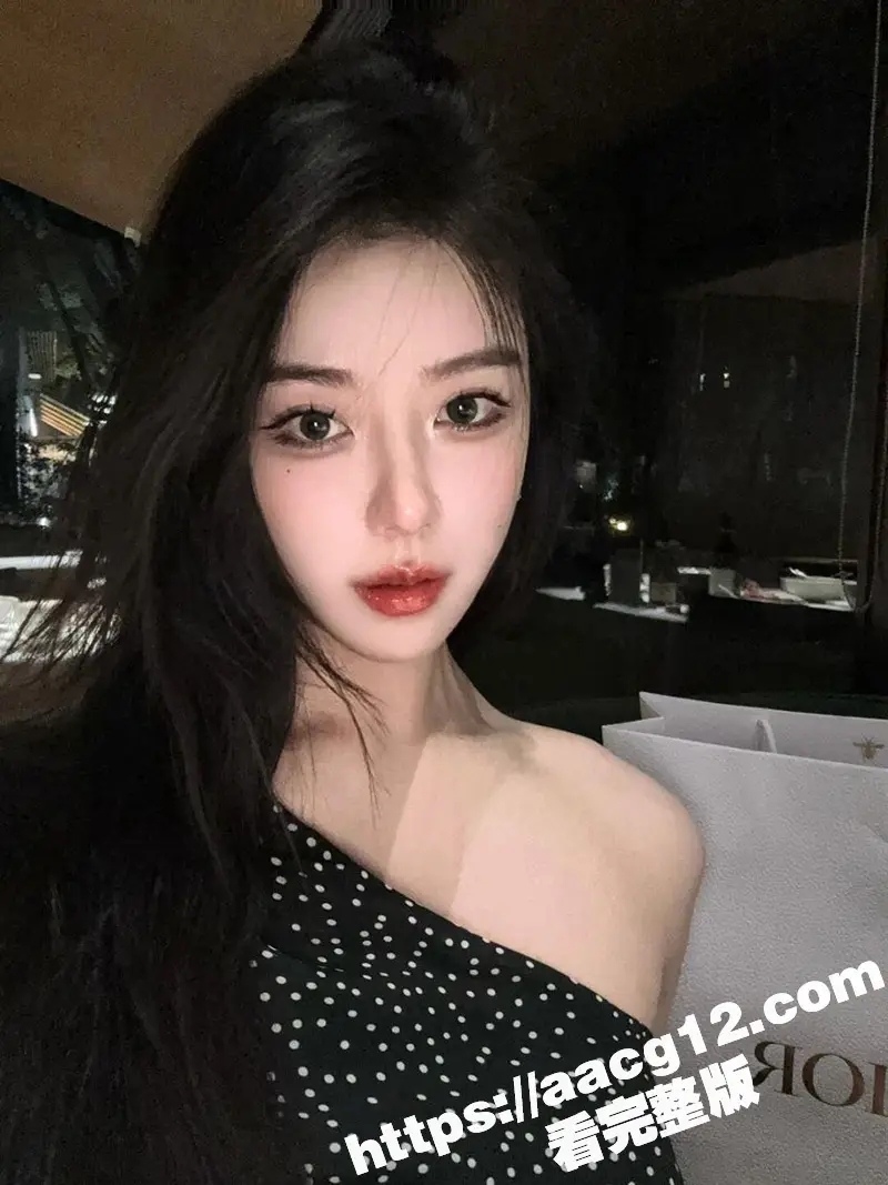 高潮瞬间视频大合集 第三弹 极品女神化身超棒的鸡巴套子 高潮时屁股摇的像弹簧一样 粉嫩小穴淫水直喷 图3