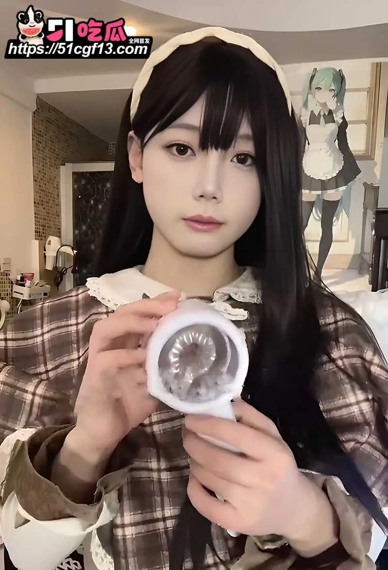 成都纯美伪娘 呆呆 自慰试用热感润滑液 飞机杯狂撸肉棒摩擦生热 淫叫比少女还好听 图2