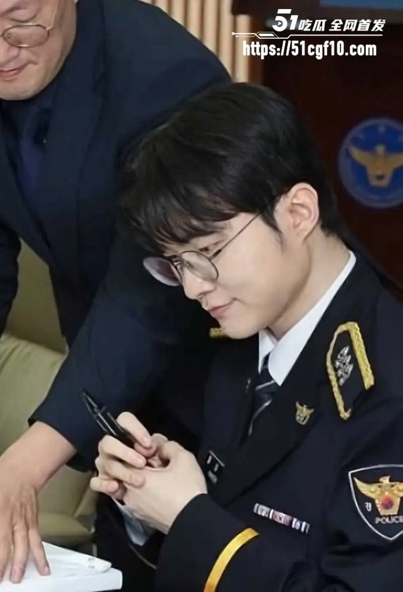 韩国电竞传奇 李相赫 获封名誉警长 六冠王化身网赌克星 社会地位直接起飞 图2