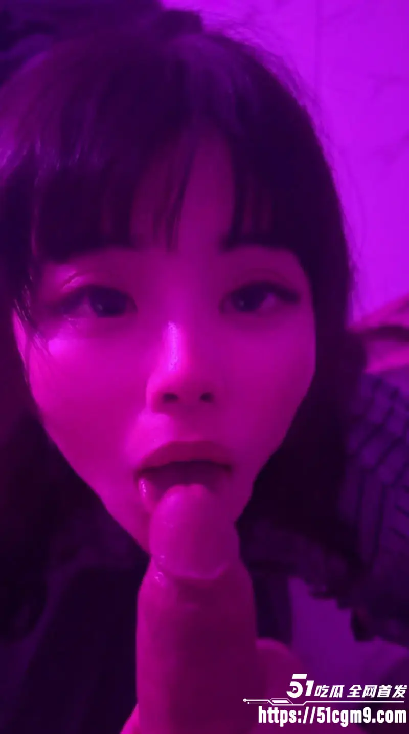 推特嫩妹舞姬 贝璃珞 夜店激情实录 昏暗灯光下极致口交榨精 细节尺度破表 引爆全网吃瓜热潮！ 图5