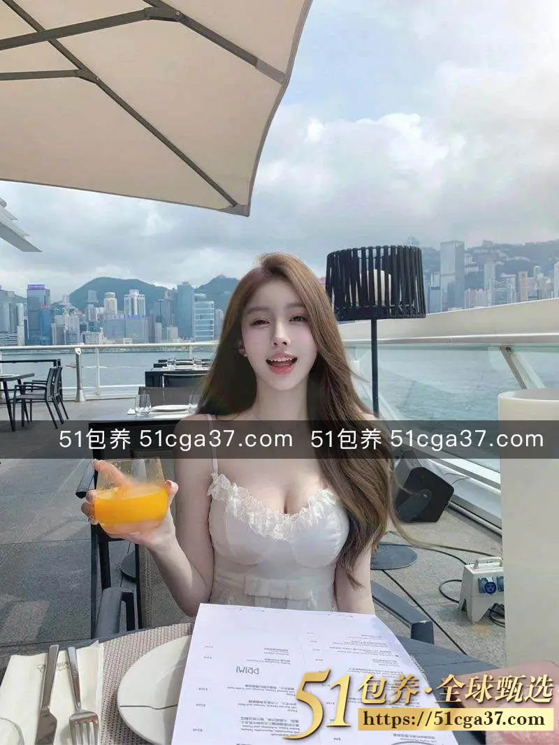 51包养 高端外围 | W1SH072506 上海主播 精致甜美全身雪白 质量保真 假一赔十 图1