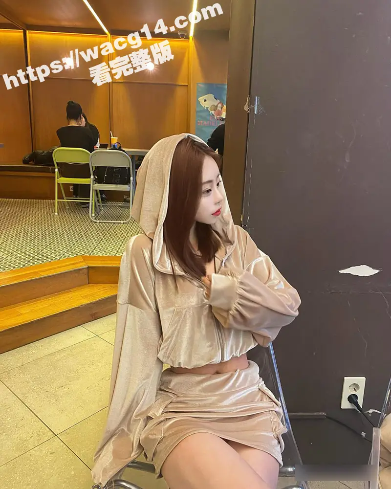 韩国前女团成员 下海做福利姬热舞自慰 这身材颜值真是顶啊 当女神哪里有当母狗来钱快啊 图6