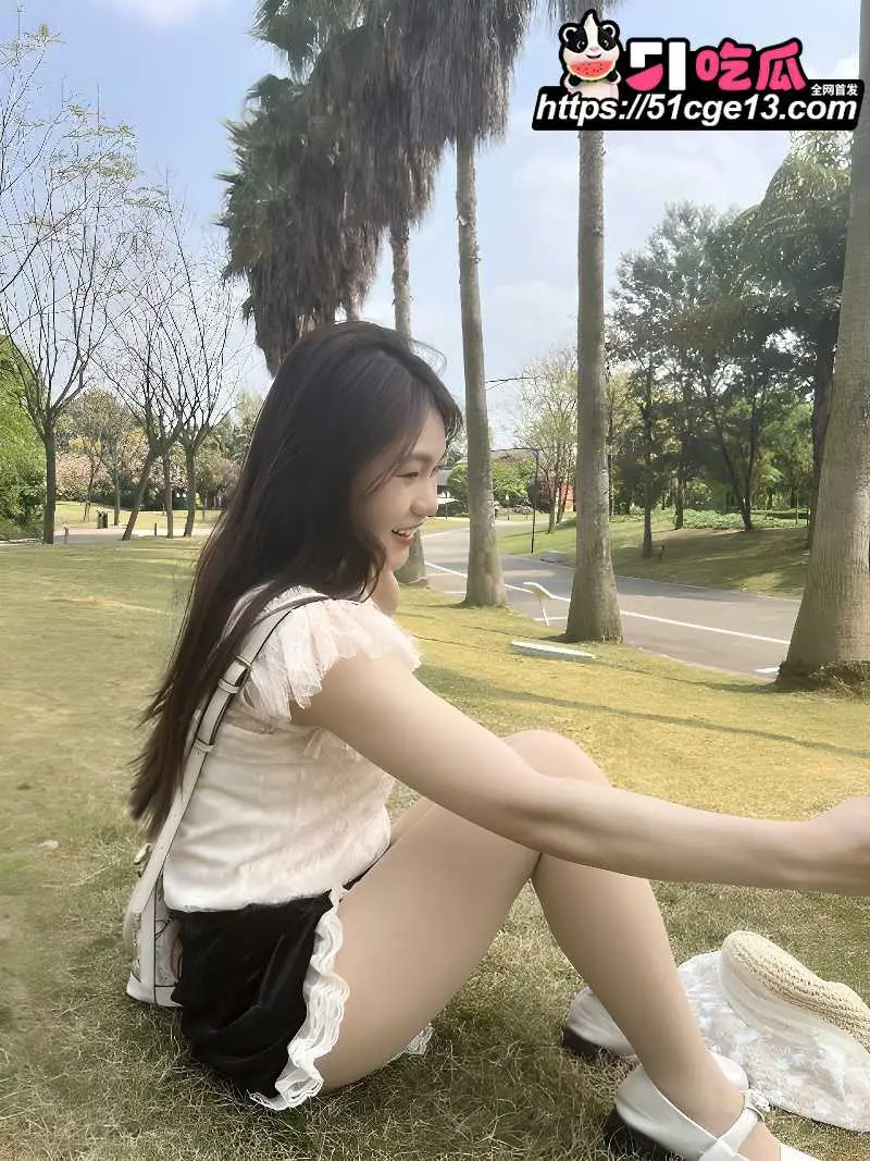 清纯大学生性爱合集流出 身穿制服被男友无套爆操 敏感酮体高潮娇喘不断 图2