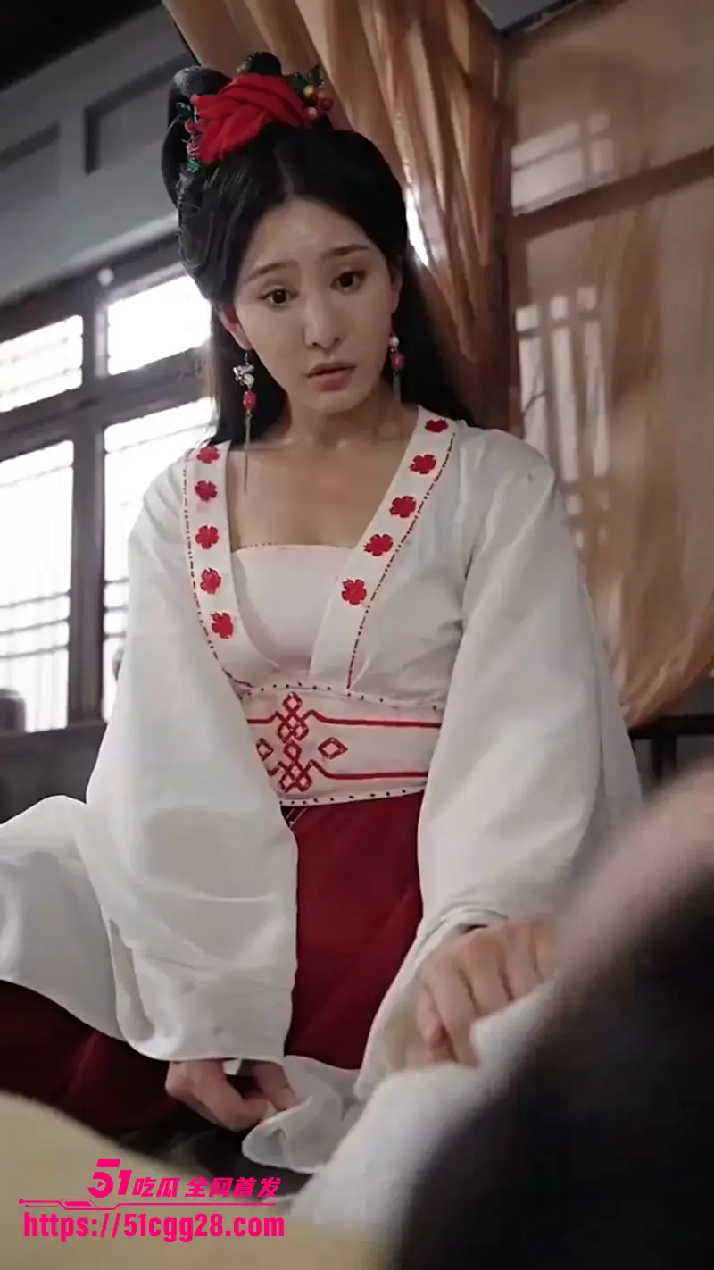 擦边短剧《回到古代当霸主》首富穿越水浒变武大郎 造火枪训海军 让四方蛮夷闻风丧胆! 图3