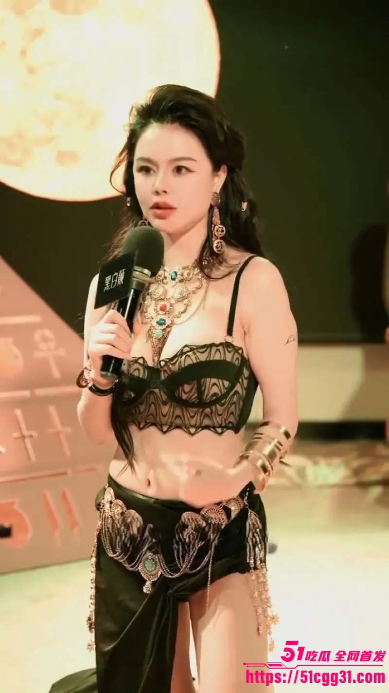 性商第一人 周媛 内部公开课视频泄漏 各种诱惑镜头撩到鸡巴梆硬 现场实战教学吸引力爆表! 图1