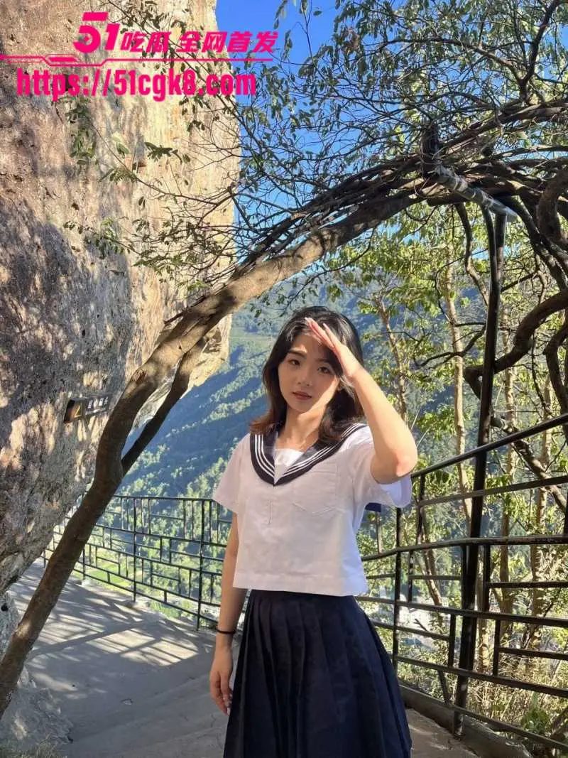 河南郑州清纯女大学生 马菲菲 异地恋大尺度自慰视频曝光 茂盛小穴狂喷汁水诱惑男友! 图1