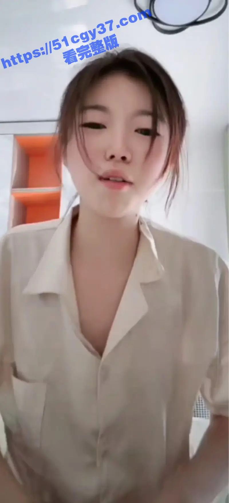 抖音颜值主播闪现露点合集 为了流量真空上阵 有意无意擦边露点 精准捕获老色批！ 图1