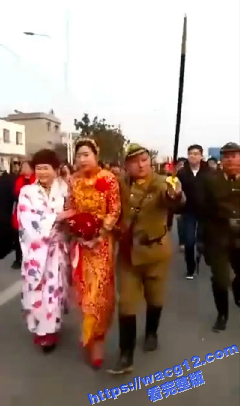 河北婚礼现场惊现鬼子进村恶俗表演 此事发生在廊坊简直不可思议 新郎却自以为搞笑！对得起家乡的先辈吗？ 图2
