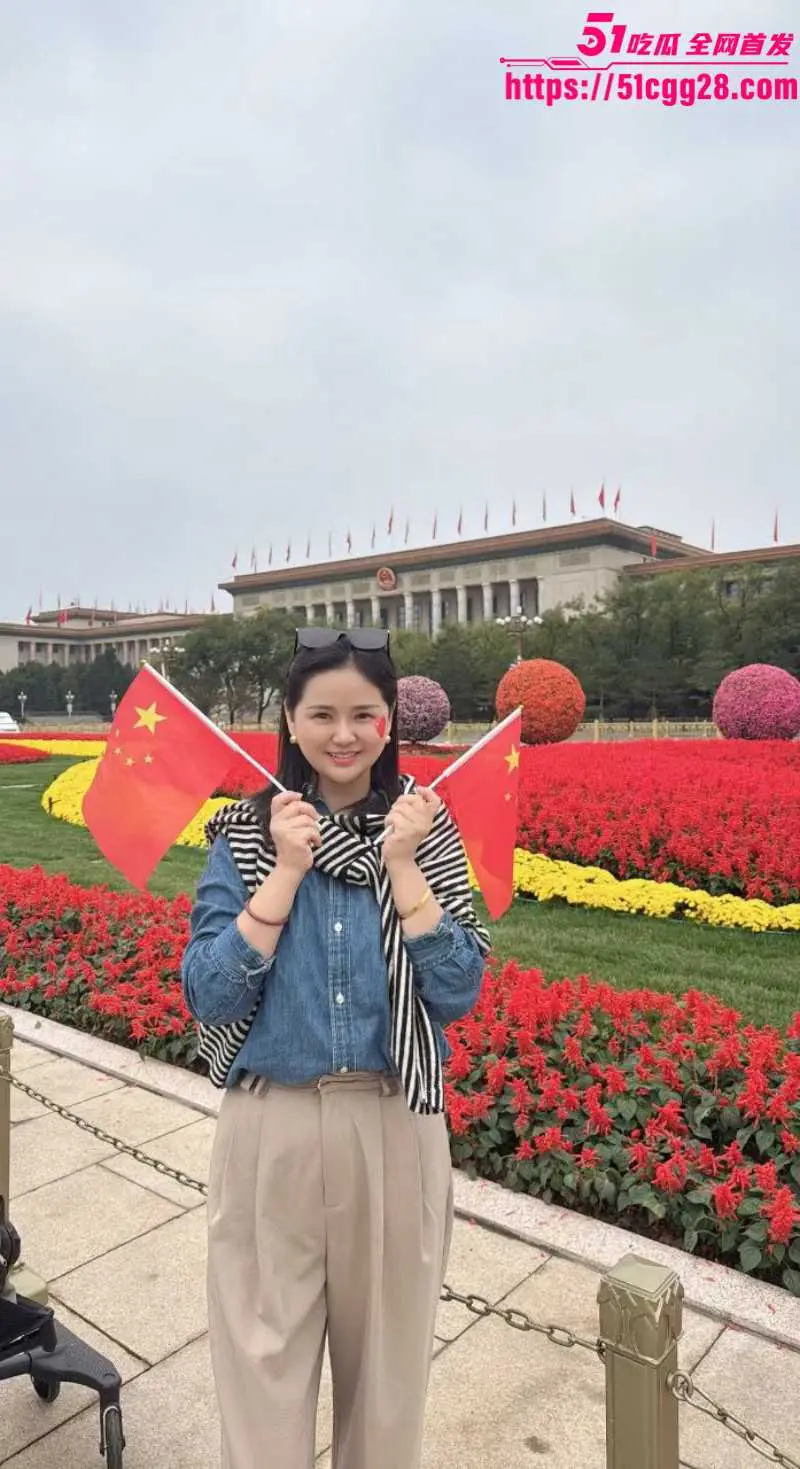 江苏南京牙科销售 潘华莉 为取悦炮友出钱倒贴 竟抛夫弃子与其同游 拍淫片留念被曝光! 图8