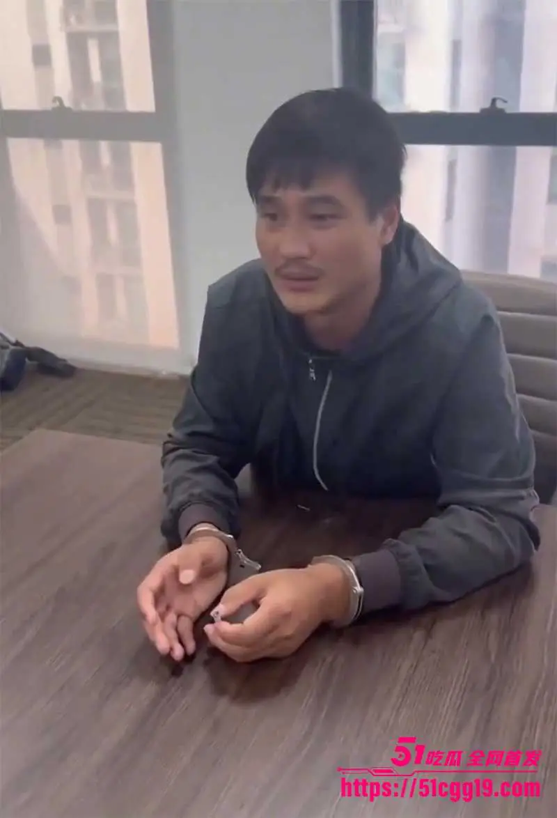蓝战非事件再现！知名网红 非洲洋洋 诱骗博主曾凡贵网诈国人 反抗竟遭虐待打断双腿！ 图3