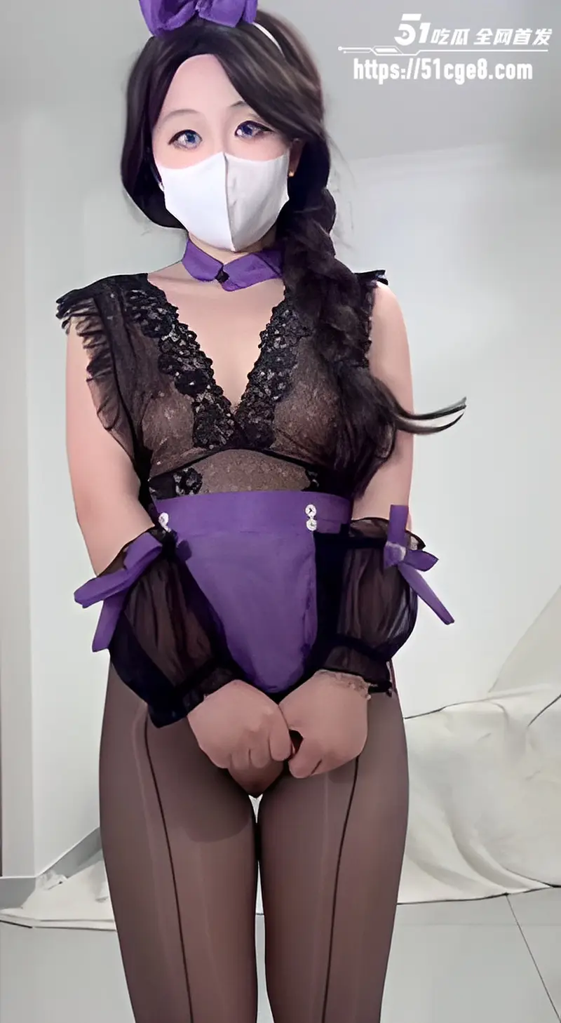 性感御姐 珊迪 剧情新作 黑丝儿媳主动求操 无套抽插征服完美酮体 图1