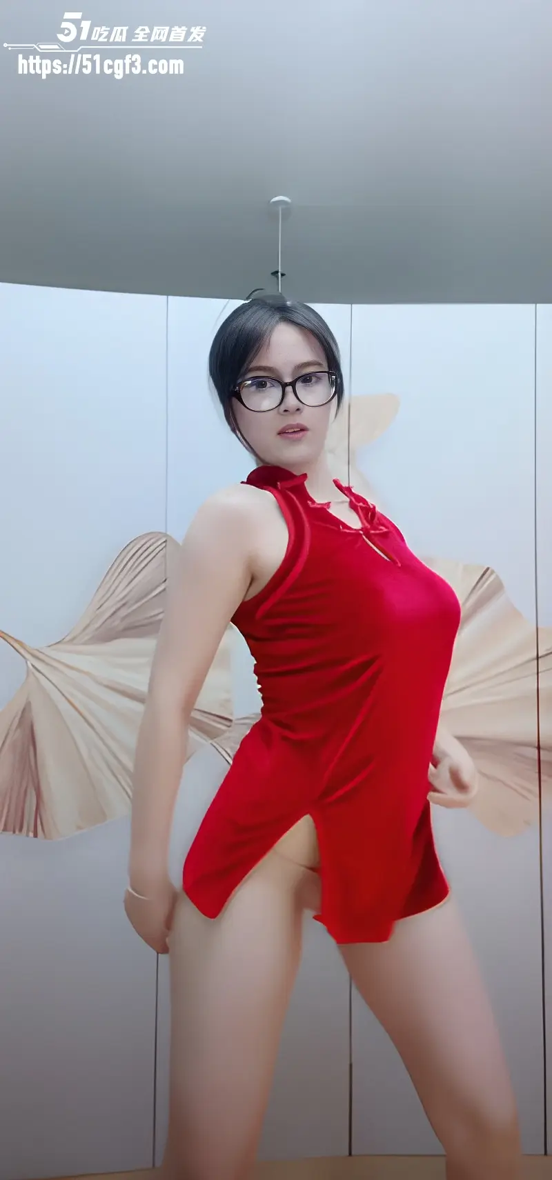 快手网红 小阿姨 热舞福利上线 酥胸肥臀疯狂抖动 性感身材勾起肾上腺素 图2