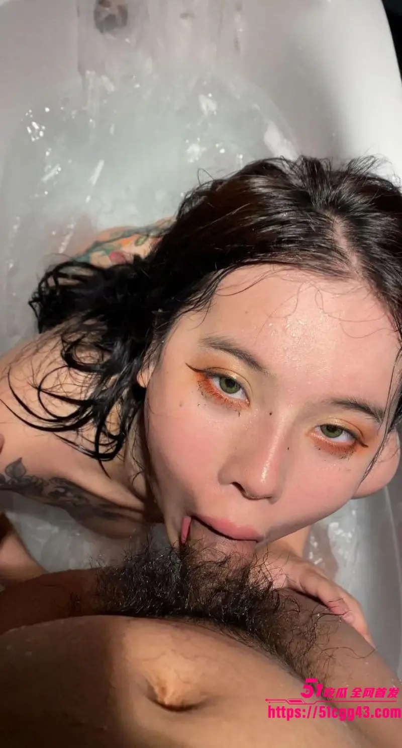 上海风骚少妇 林子怡 出轨自拍 美乳骚穴玩弄至高潮喷尿 后入骑乘打桩彻底释放淫荡天性 图2