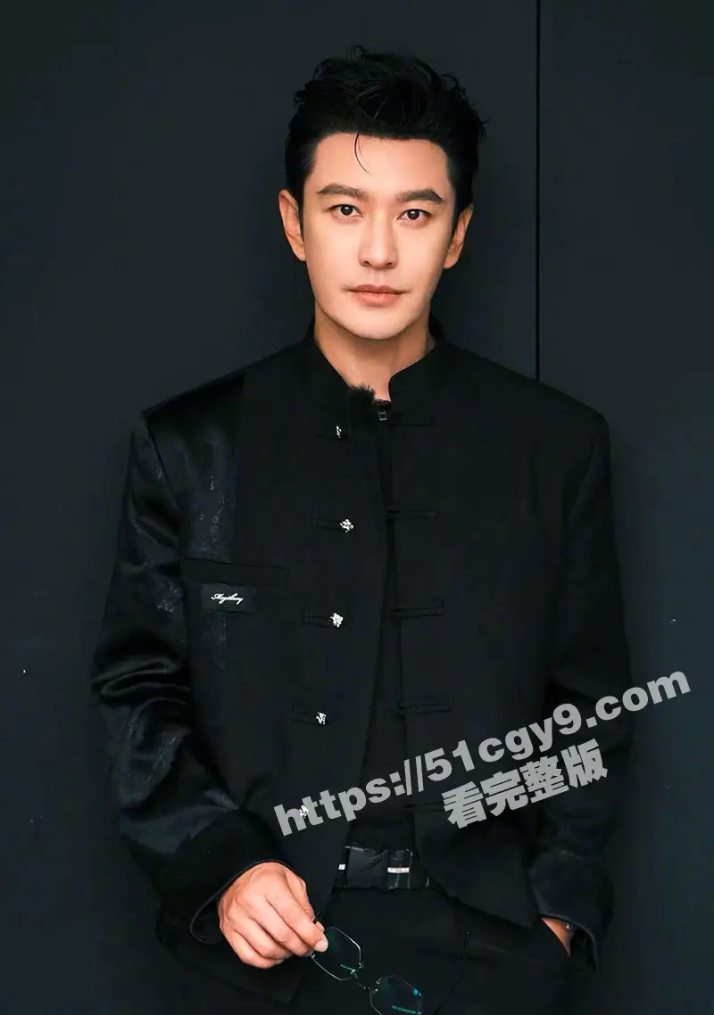 杨幂醉酒后主动强吻黄晓明？酒店深夜激情缠绵视频遭全网疯传！ 图4