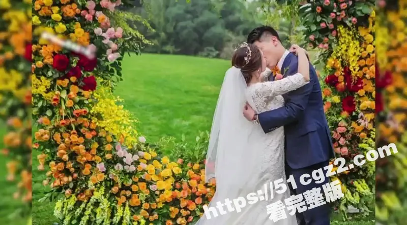 新婚娇妻当晚穿上婚纱被绿帽老公献给兄弟疯狂抽插肛门 新郎却在一旁打飞机 ! 图1