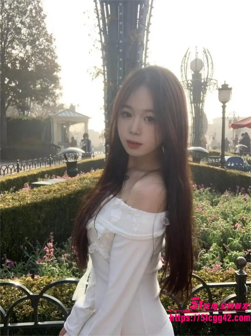 甜美系少女性爱自拍流出 与男友同居期间 各种姿势体验快感 饥渴欲望完美释放展露淫骚！ 图1