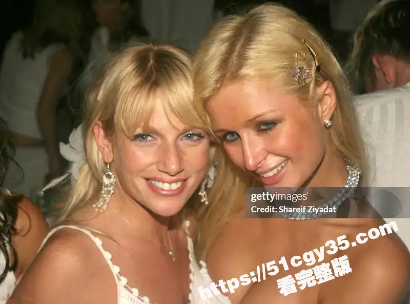 吹牛老爹白色派对事件 川普群P视频曝光轰动全美 泰勒以及霉霉等多位女明星大咖不雅视频流出 比萝莉岛牛B数倍！ 图13