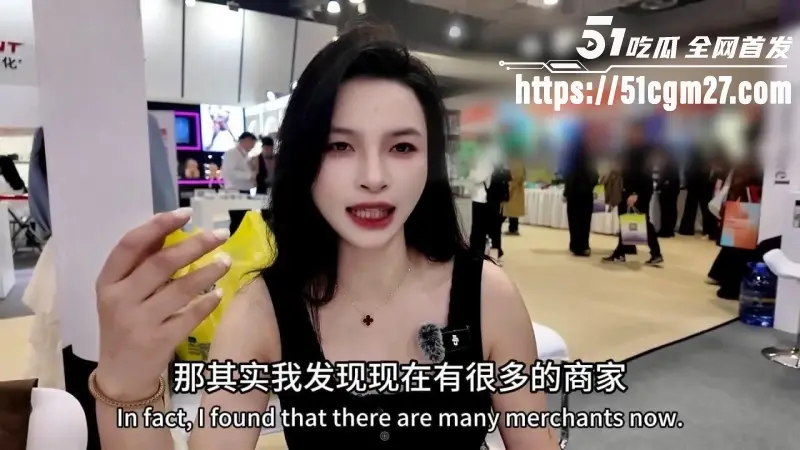 2026上海成人展现场 王竹子 当众示范乳夹用法 公开调教骚乳高潮! 图2