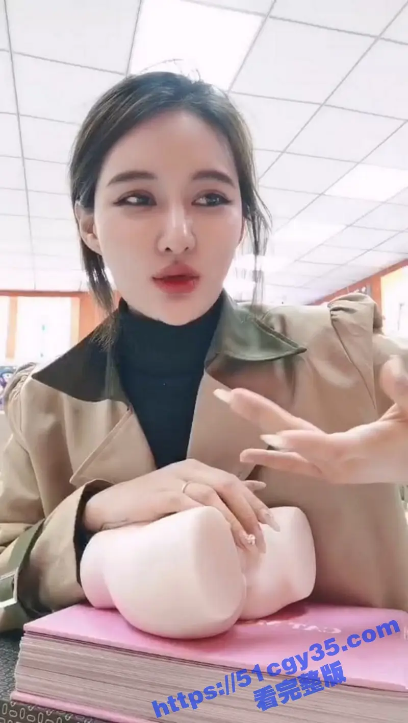 混血美女性爱小课堂!教授如何精准找到女人G点 并且快速刺激喷水 干货满满! 图3