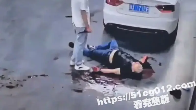 纯爱战神杀人了 广东工厂老板下药迷奸美女职员 男友割喉连捅多刀泄愤 图4