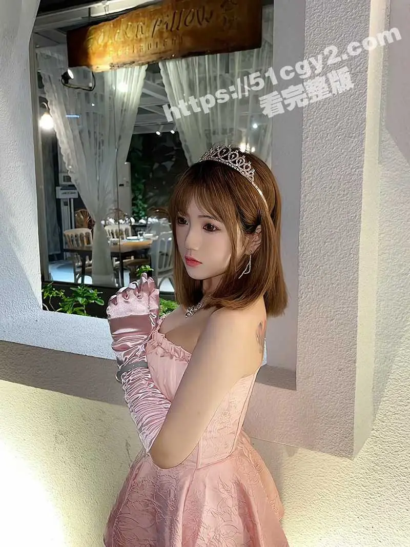 抖音20W粉丝女网红 华华华酱 与榜一大哥罗总车震翻车 被抓时连裤子都没提起 名场面视频曝光！ 图13