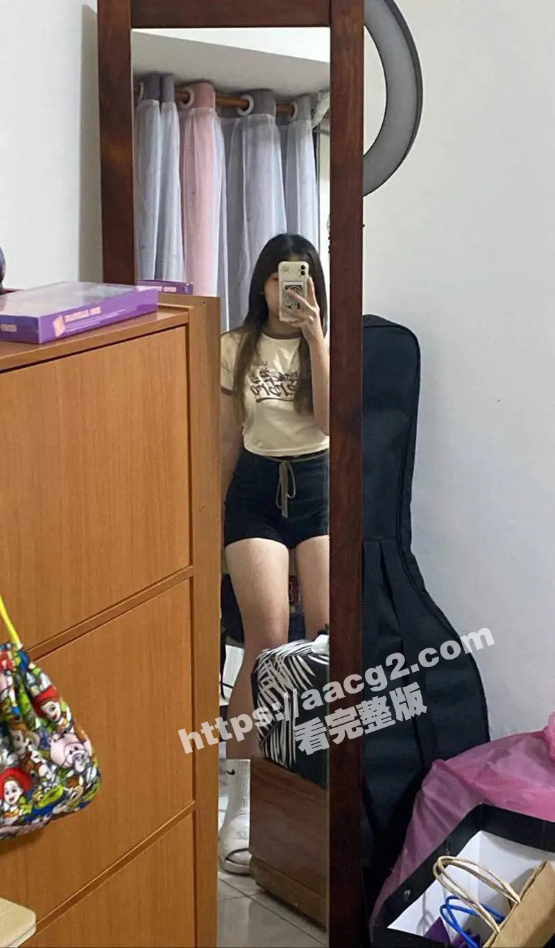 台湾超可爱反差嫩妹 黄妤馨 跟前任干炮视频外流 沦为口交工具人被男友暴力后入 台妹叫床好嗲 图2