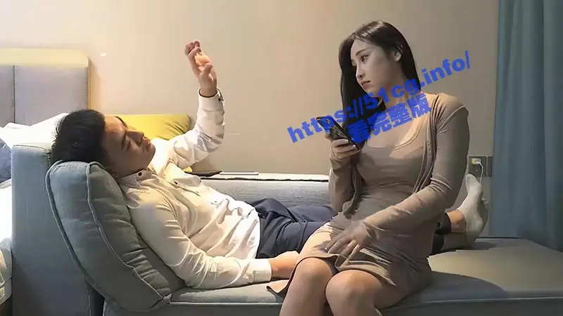 精品探花！高颜值S级身材 极品女大学生做兼职 图1