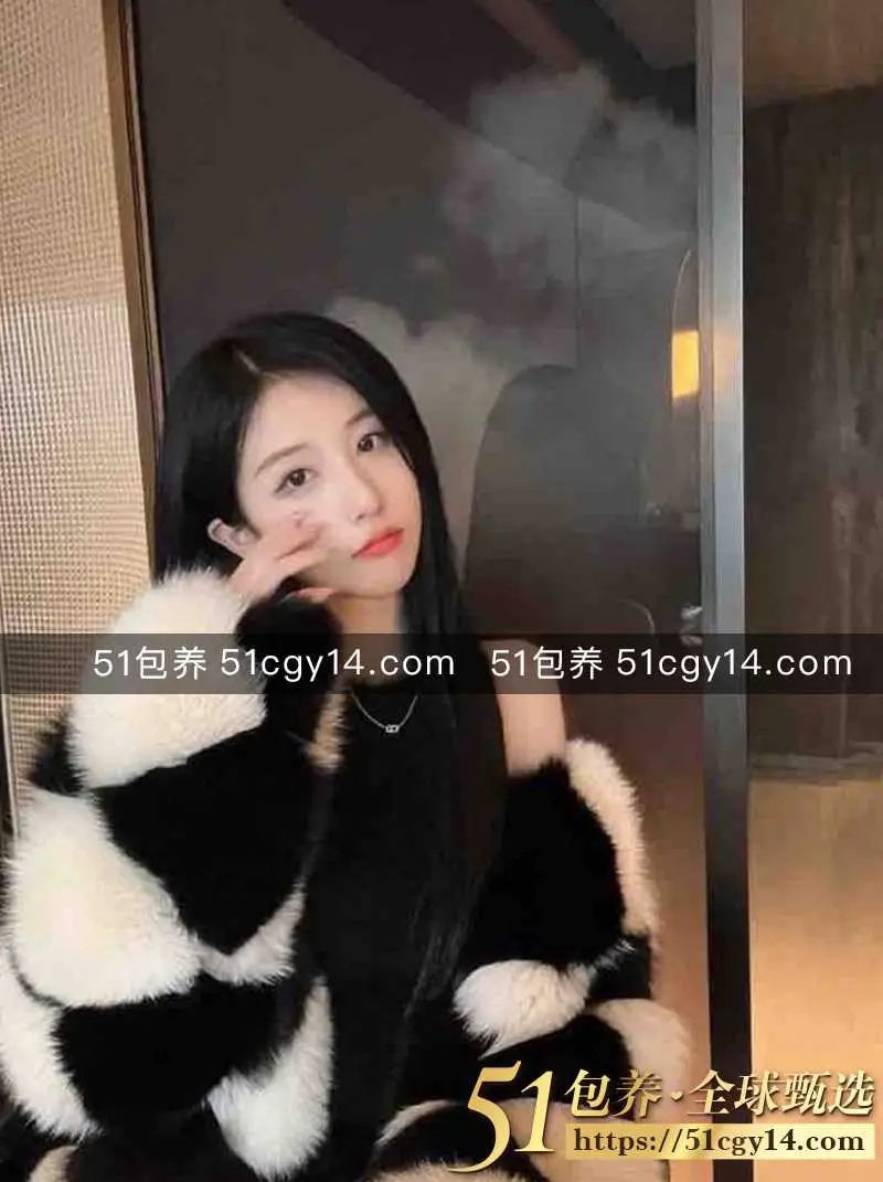51包养 高端外围 | WHZ040718 郑州兼职嫩妹 C杯舞蹈生蜜桃胸 质量保真 假一赔十 图3