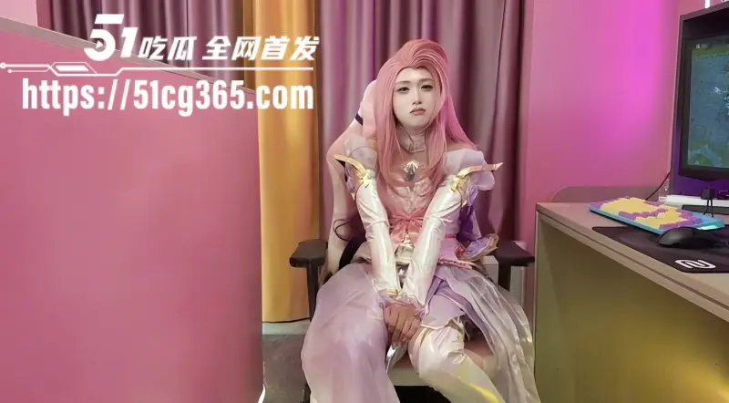 TS伪娘 邢曦月 酒店甜蜜陪玩 超高颜值妖娆身材 后门被疯狂抽插 画面淫靡炸裂！ 图2