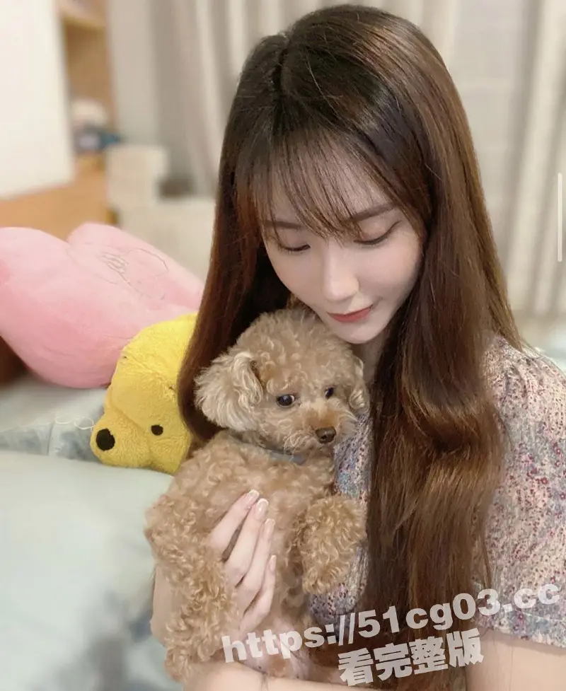 台湾的反差母狗betty 极品身材钢管舞老师 超长做爱视频流出 这货平时是真骚啊 到处分享自己的身体 图2