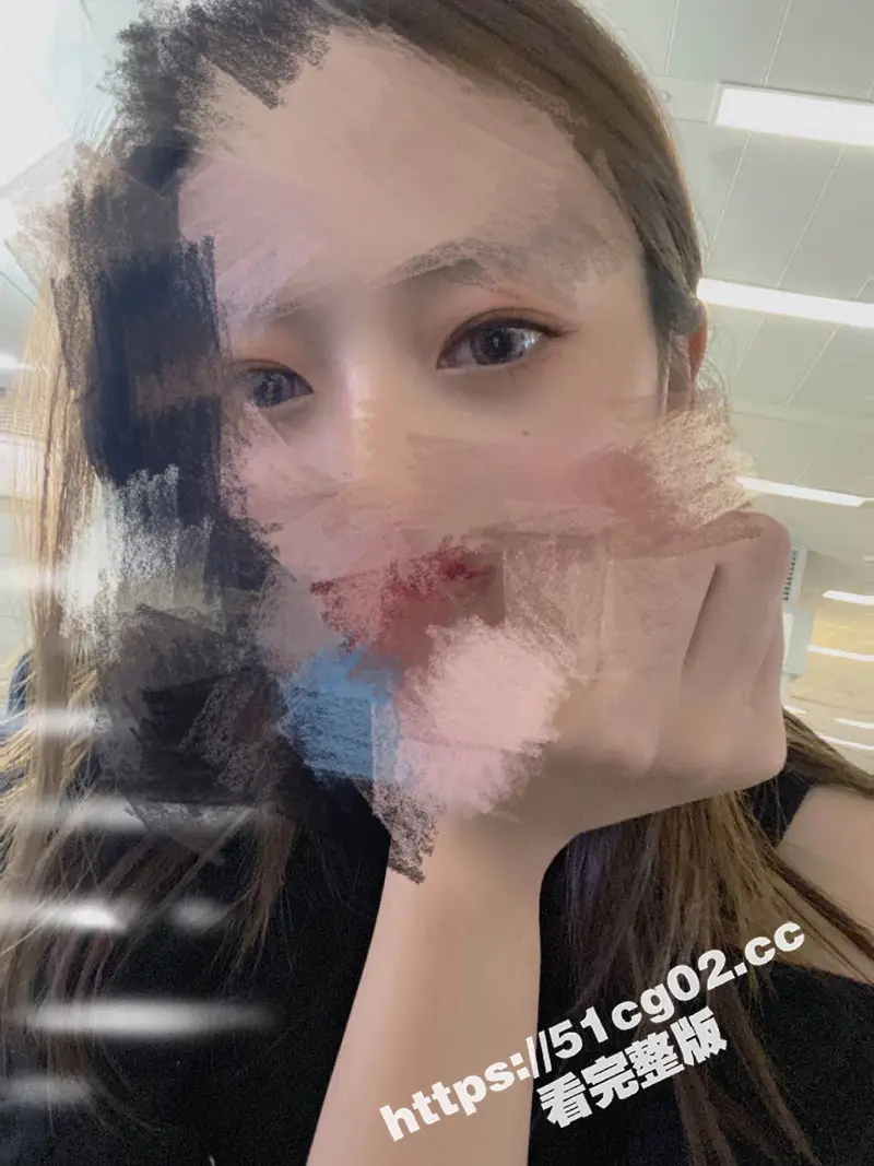 绿帽加淫妻 4男两2淫荡派对 前后夹击浪叫不停! 北京绿帽夫妻群P聚会 现场淫乱程度直接爆表 图5