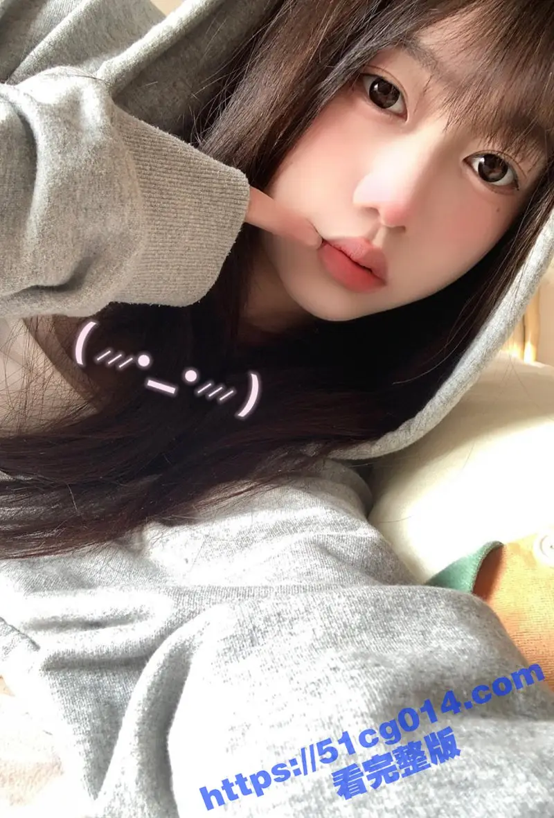 广西甜美女大学生 刘嘉佳 性欲太强 绿帽男友让她给室友破处 操完又说还有几个朋友想操她! 图2