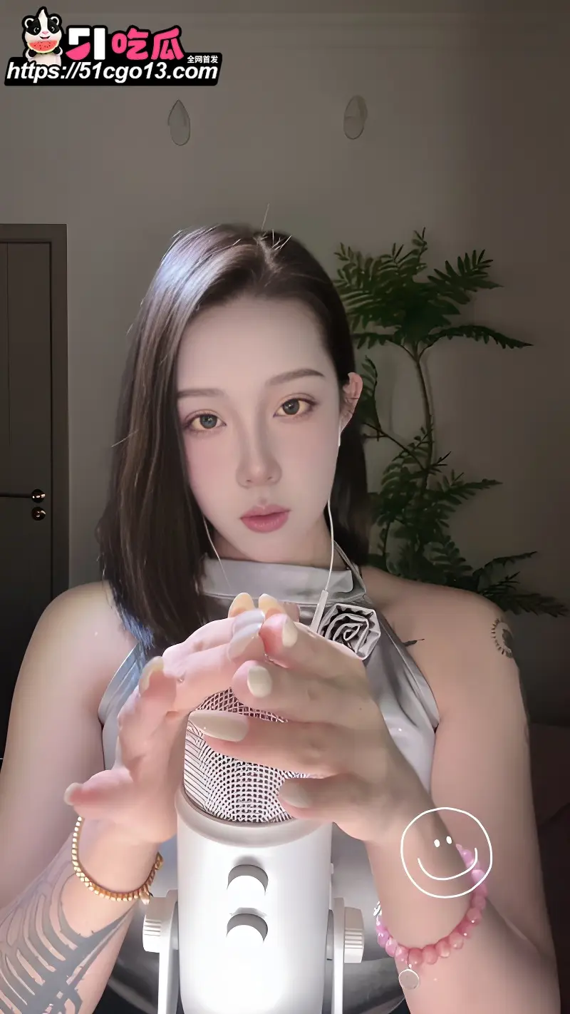 ASMR声控博主 陈肩睡不醒 软糯嗓音低语缠绵 声声入耳勾魂摄魄让人沉沦! 图2