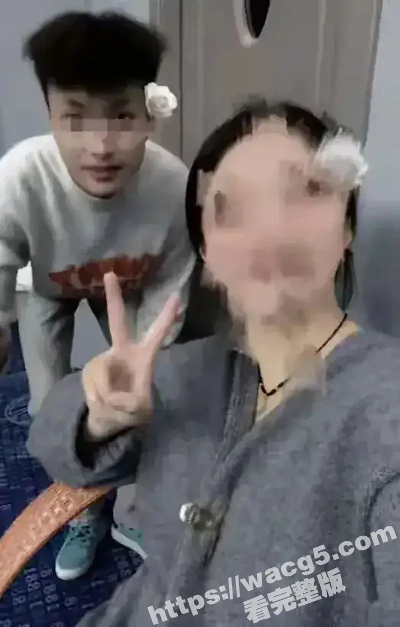 贵州22岁少女小胖静 与男友分手后被捅16刀身亡！ 女瓜友们要注意哦！远离渣男！ 图2