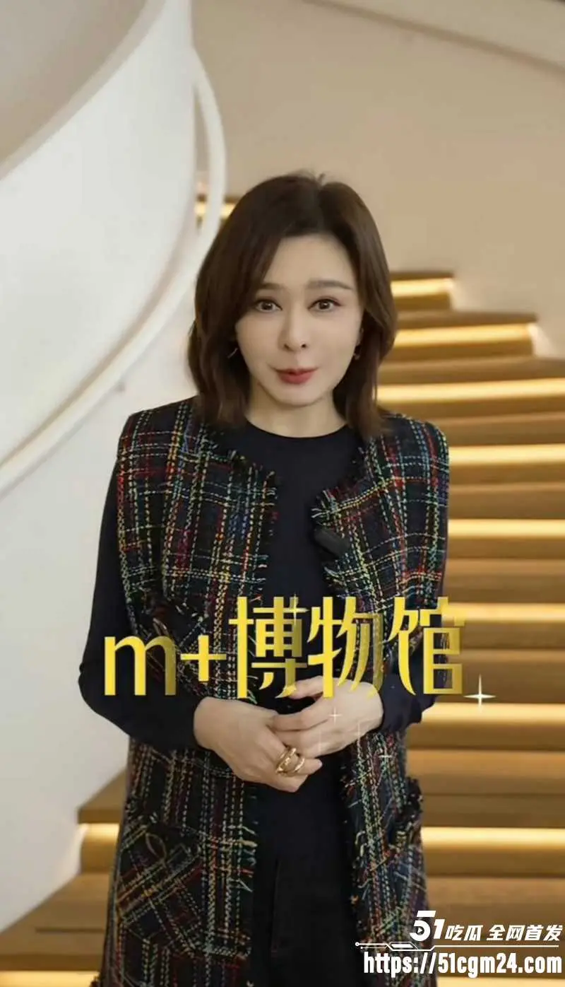 香江第一美人 关之琳 新男友曝光 62岁高龄竟找27岁小伙 再现当年风情万种！ 图9